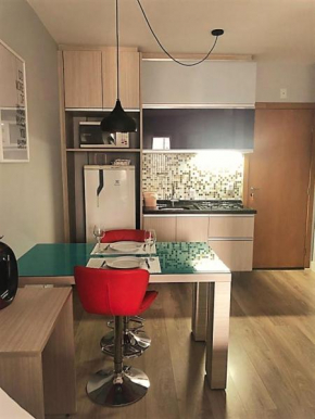 Studio Moderno e Aconchegante